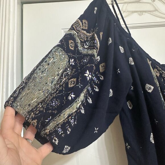 Ecote Blouse, Bohemian, Navy Blue, Off the Shoulder, Flowy, Medium - Picture 4 of 11